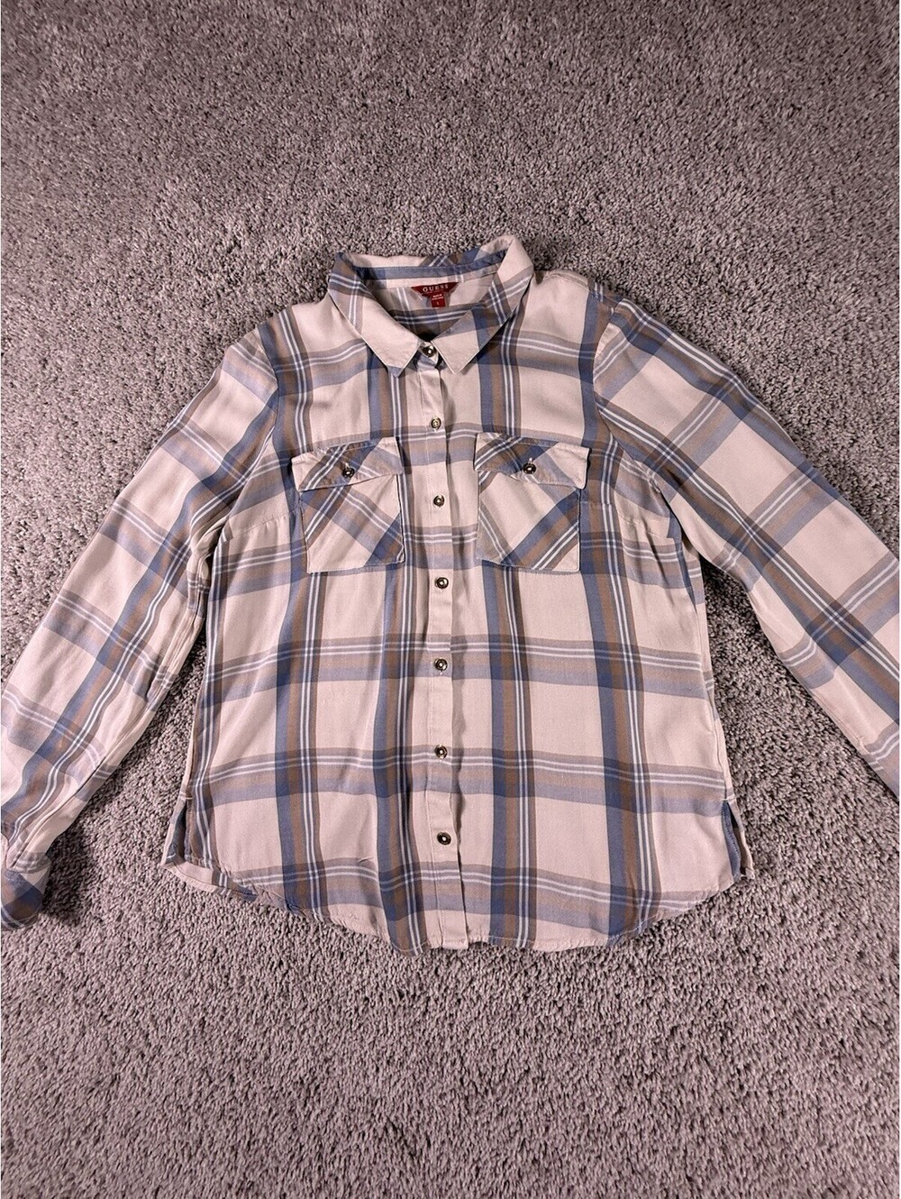 Guess Women’s Button Down Beige and Blue Plaid Shirt Size Large